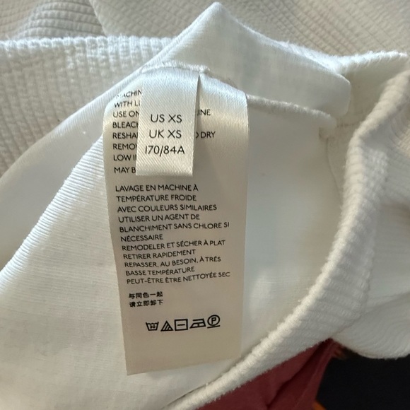 ANTHROPOLOGIE  Maeve White Balloon Sleeve Blouse
Anthropologie
Size: XS - Picture 4 of 6